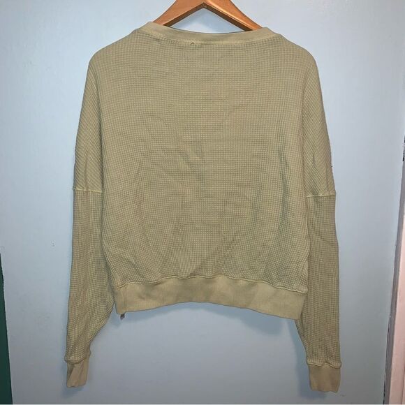 Urban Outfitters Thermal Long Sleeve Large - Picture 3 of 3